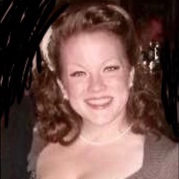 Meet your Posher, Lisa - Picture 6 of 8